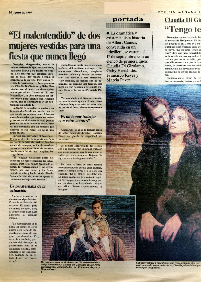 «El malentendido» de dos mujeres vestidas para una fiesta que nunca llegó